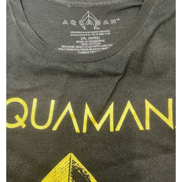 Aquaman Shirt Mens 2xl Short Sleeve Spell Out Logo Gold Black Crew Neck Tshirt - Picture 4 of 5